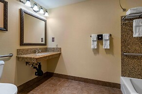 Lloyd Hotel Astoria Bayfront, an Ascend Collection Hotel