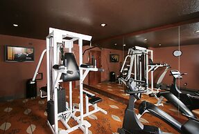 Lloyd Hotel Astoria Bayfront, Ascend Hotel Collection