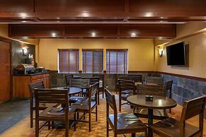 Lloyd Hotel Astoria Bayfront, an Ascend Collection Hotel