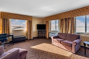 Lloyd Hotel Astoria Bayfront, an Ascend Collection Hotel