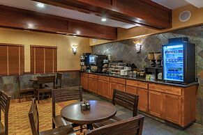 Lloyd Hotel Astoria Bayfront, Ascend Hotel Collection