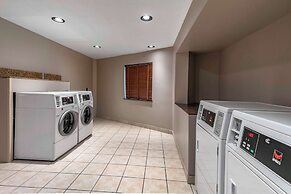 Lloyd Hotel Astoria Bayfront, Ascend Hotel Collection