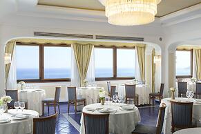 Lloyd's Baia Hotel