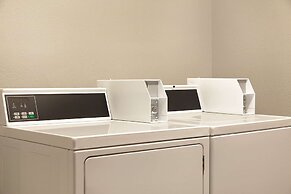 Country Inn & Suites by Radisson, Billings, MT