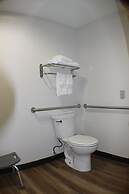 Super 8 by Wyndham Gardner