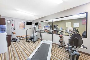 Super 8 by Wyndham Wytheville