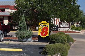 Super 8 by Wyndham Fredericksburg