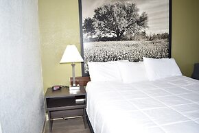 Super 8 by Wyndham Fredericksburg