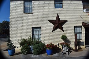 Super 8 by Wyndham Fredericksburg