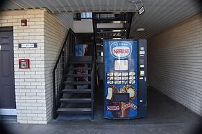 Super 8 by Wyndham Fredericksburg