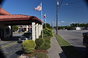 Super 8 by Wyndham Fredericksburg