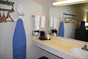 Super 8 by Wyndham Fredericksburg