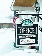 Stowe Motel & Snowdrift