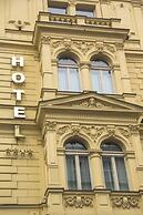Boutique Hotel Seven Days Prague
