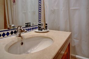 VIP Executive Eden Aparthotel