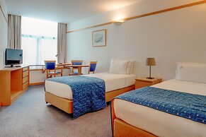 VIP Executive Eden Aparthotel