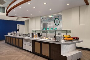 Embassy Suites Boston Logan Airport