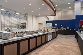Embassy Suites Boston Logan Airport