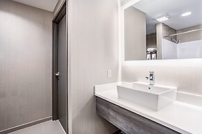 Holiday Inn Lafayette-City Centre by IHG