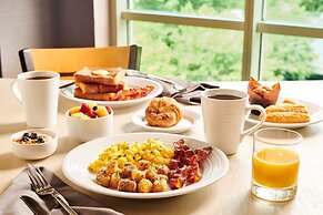 Holiday Inn Lafayette-City Centre by IHG