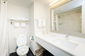 Quality Suites Houston Hobby Airport