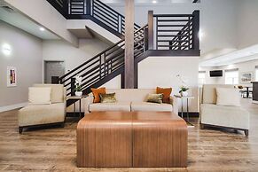 Quality Suites Houston Hobby Airport