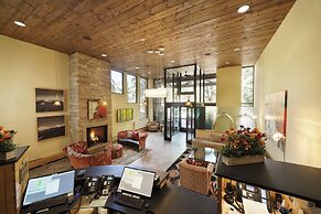 Vail's Mountain Haus