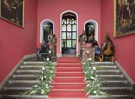 Kinnitty Castle Hotel