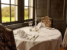 Kinnitty Castle Hotel