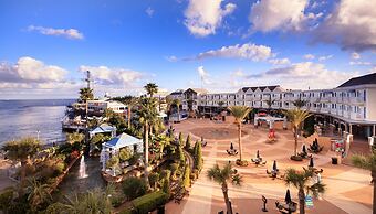 Kemah Boardwalk Inn