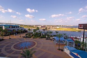 Kemah Boardwalk Inn