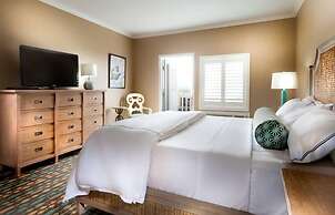 Kemah Boardwalk Inn