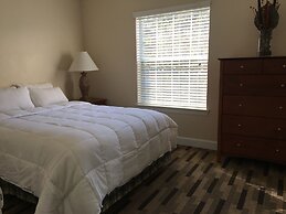 Kemah Boardwalk Inn