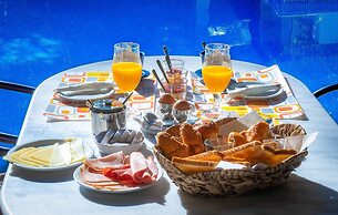 Apollonia Hotel Apartments