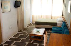 Apollonia Hotel Apartments