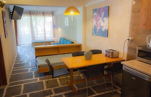 Apollonia Hotel Apartments