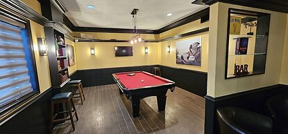 Super 8 by Wyndham Kirkland Lake