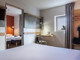 ibis budget Grigny Centre