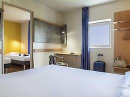 ibis budget Grigny Centre