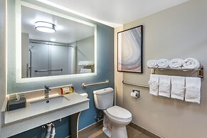 City Express by Marriott Duluth