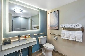 City Express by Marriott Duluth