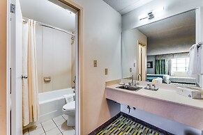 Wyndham Garden Wichita Downtown