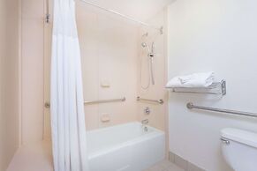 Wyndham Garden Wichita Downtown