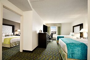 Wyndham Garden Wichita Downtown