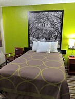 Super 8 by Wyndham Lake City