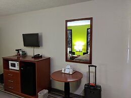 Super 8 by Wyndham Lake City