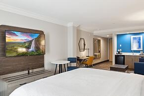 Holiday Inn Express Hotel & Suites Vacaville by IHG