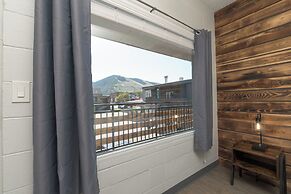Bel Aire Motel