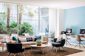 Saint Kilda Beach Hotel (formerly Rydges St Kilda)