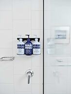 Saint Kilda Beach Hotel (formerly Rydges St Kilda)